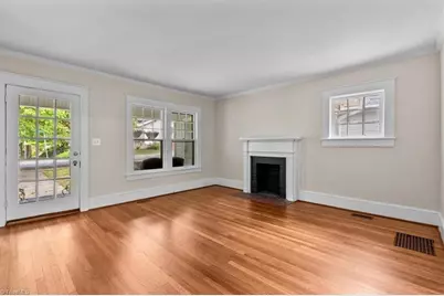 213 Westover Terrace, Greensboro, NC 27403 - Photo 7