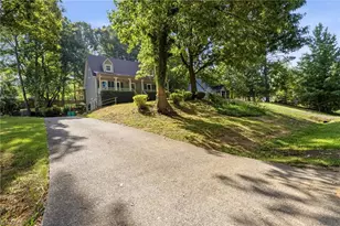 5041 Hutchins St, Winston-Salem, NC 27106 - Photo 3