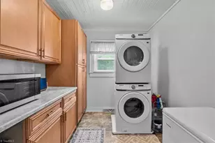 207 Liberty St, Asheboro, NC 27203 - Photo 27