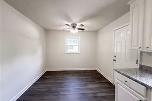 1131 Manorwood Dr, Kernersville, NC 27284 - Photo 7