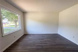1131 Manorwood Dr, Kernersville, NC 27284 - Photo 3
