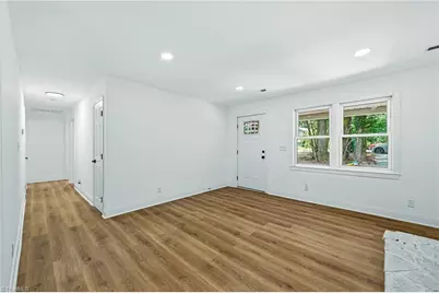1936 Lakedell Drive, Charlotte, NC 28215 - Photo 11