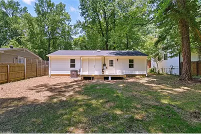 1936 Lakedell Drive, Charlotte, NC 28215 - Photo 17