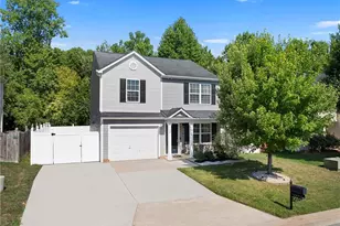 2336 Waverly Dell Dr, Winston-Salem, NC 27127 - Photo 1