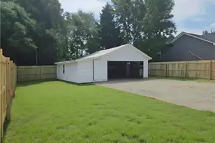 1330 Pollard Ave, Burlington, NC 27217 - Photo 21