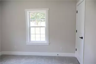 1330 Pollard Ave, Burlington, NC 27217 - Photo 9