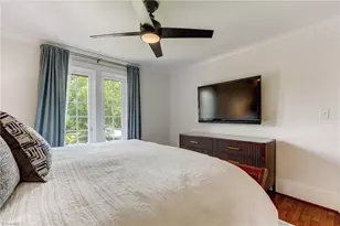 301 N Tremont Dr, Greensboro, NC 27403 - Photo 23