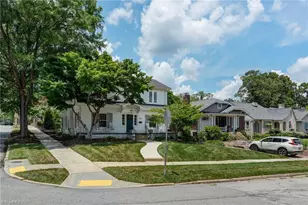 301 N Tremont Dr, Greensboro, NC 27403 - Photo 41