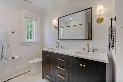 301 N Tremont Drive, Greensboro, NC 27403 - Photo 33