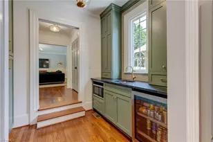 301 N Tremont Dr, Greensboro, NC 27403 - Photo 17
