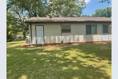 2 Pyracantha Court, Greensboro, NC 27405 - Photo 25