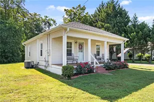 208 Carson Rd, Pilot Mountain, NC 27041 - Photo 37