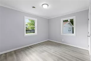 2305 Friends Ave, High Point, NC 27260 - Photo 15