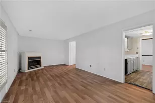 3311 Regents Park Ln, Greensboro, NC 27455 - Photo 5