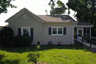 642 Church St, Eden, NC 27288 - Photo 15