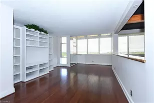 1101 N Elm St, Greensboro, NC 27401 - Photo 9