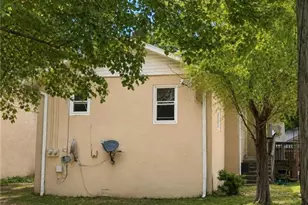858 Willow St, Mount Airy, NC 27030 - Photo 3