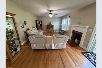 4470 Nc 268, Ararat, NC 27007 - Photo 11