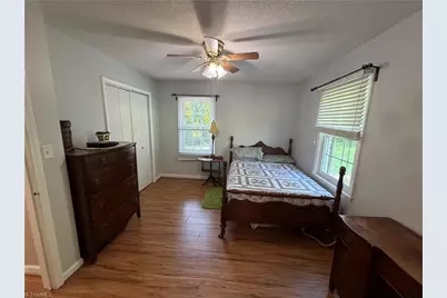4470 Nc 268, Ararat, NC 27007 - Photo 15