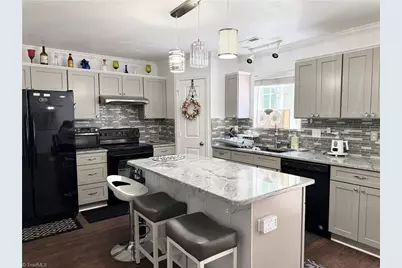 1620 Plesney Way, Winston-Salem, NC 27103 - Photo 9