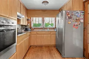 807 E Salisbury St, Asheboro, NC 27203 - Photo 17