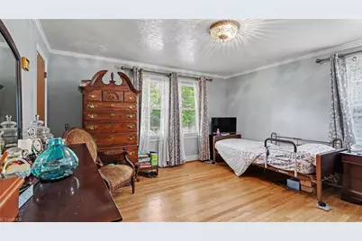 807 E Salisbury Street, Asheboro, NC 27203 - Photo 9