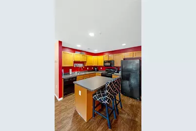 7102 W Friendly Avenue #108, Greensboro, NC 27410 - Photo 5