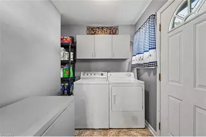 2400 Yanceyville Street, Greensboro, NC 27405 - Photo 13