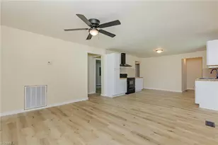 304 Phillips St, Thomasville, NC 27360 - Photo 9