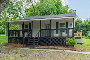 304 Phillips St, Thomasville, NC 27360 - Photo 1