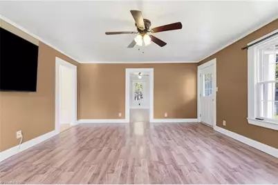 401 Sunset Drive, Randleman, NC 27317 - Photo 9