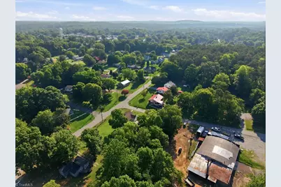 401 Sunset Drive, Randleman, NC 27317 - Photo 39