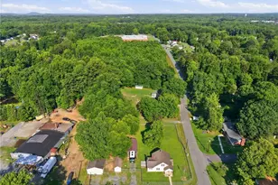 401 Sunset Dr, Randleman, NC 27317 - Photo 35