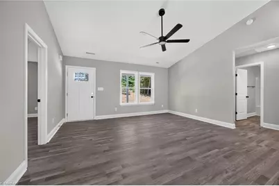 239 Lake Drive 8, Lexington, NC 27292 - Photo 19