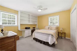 1025 Oaklawn Ave, Winston-Salem, NC 27104 - Photo 17