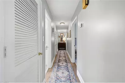 1025 Oaklawn Avenue, Winston-Salem, NC 27104 - Photo 11