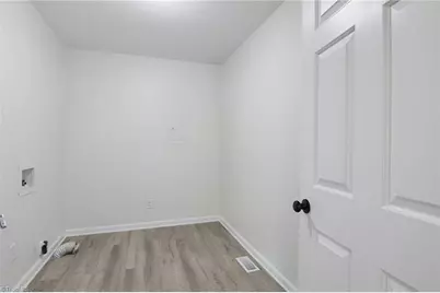 1615 Upland Drive, Greensboro, NC 27405 - Photo 17