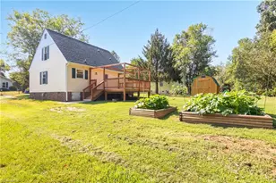 1615 Upland Dr, Greensboro, NC 27405 - Photo 29