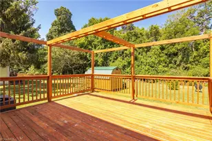 1615 Upland Dr, Greensboro, NC 27405 - Photo 25