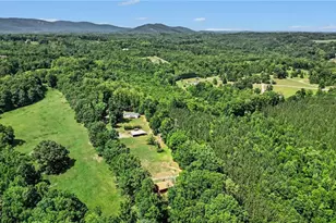 1030 Cross Creek Dr, Walnut Cove, NC 27052 - Photo 31
