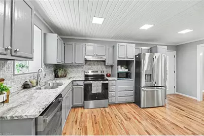 1030 Cross Creek Drive, Walnut Cove, NC 27052 - Photo 9