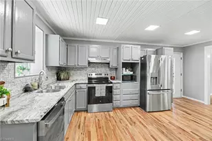 1030 Cross Creek Dr, Walnut Cove, NC 27052 - Photo 9