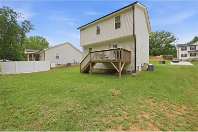 889 Berg Street, Asheboro, NC 27203 - Photo 5