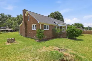 908 Boone Rd, Burlington, NC 27217 - Photo 29