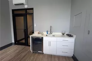 400 W 4th St, Winston-Salem, NC 27101 - Photo 25