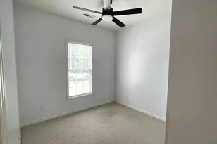1015 Huntington Ridge Ln, Winston-Salem, NC 27105 - Photo 9