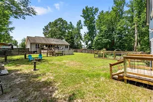 1906 Harris Dr, Greensboro, NC 27406 - Photo 35