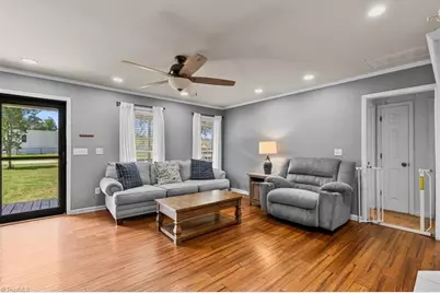 1906 Harris Drive, Greensboro, NC 27406 - Photo 7