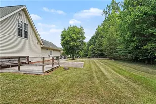 5400 Springhouse Farm Rd, Winston-Salem, NC 27107 - Photo 21