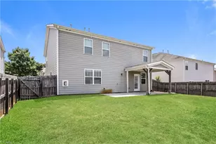 4625 Meadowside Terrace, High Point, NC 27265 - Photo 31